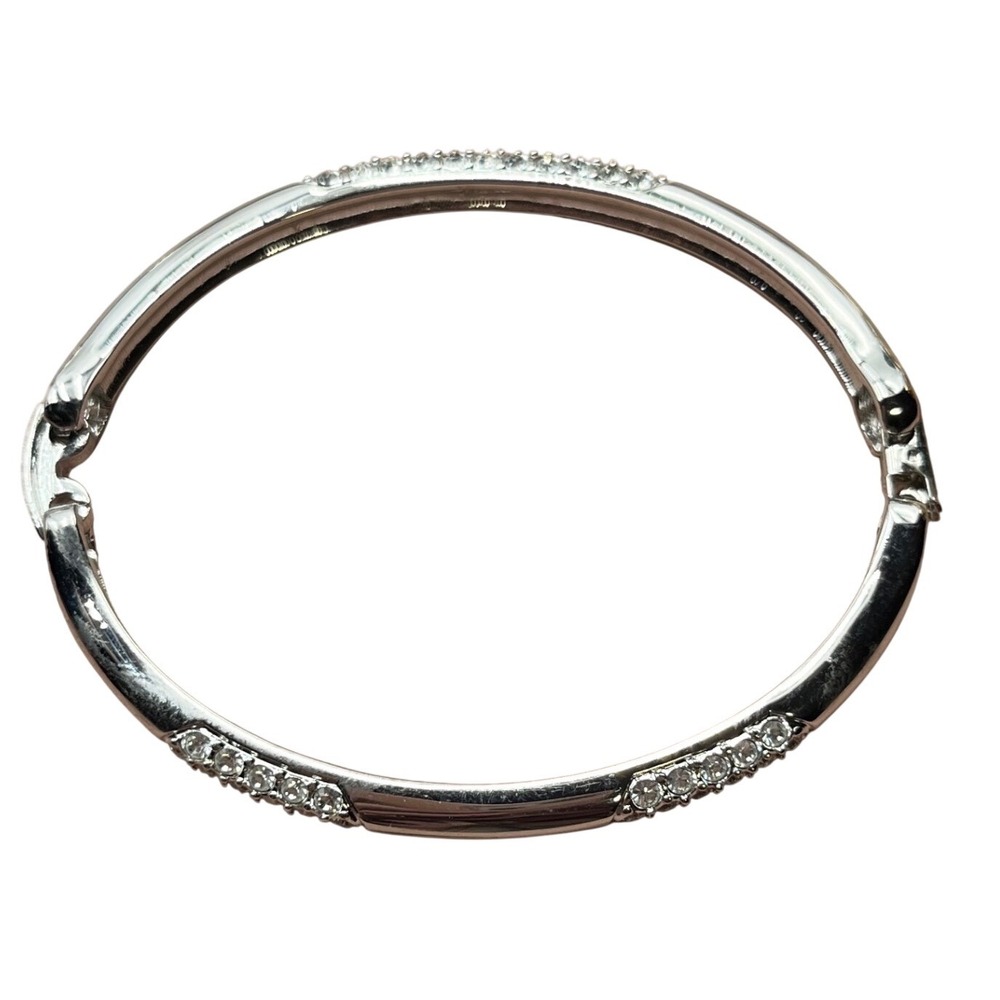 Swarovski Signed‎ Silver Tone Pave Oval Hinged Crystal Bangle Bracelet